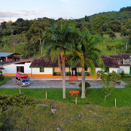Hostel La Hacienda San Gil Zewnętrze zdjęcie