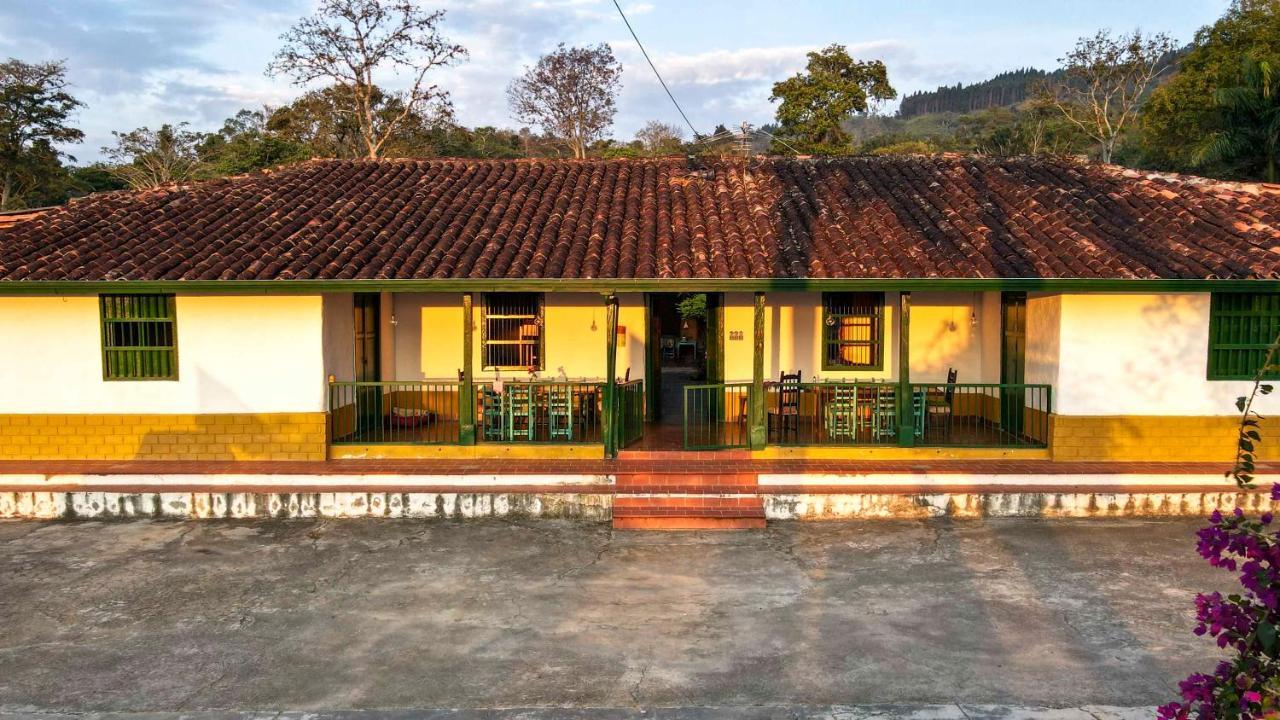 Hostel La Hacienda San Gil Zewnętrze zdjęcie